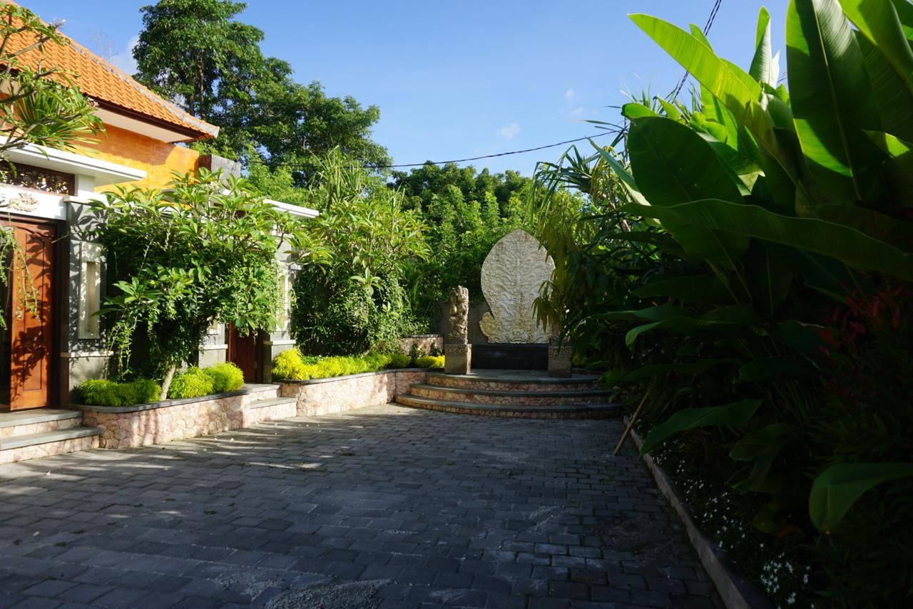 Ocho Bali Surf Camp Apartment Uluwatu  Exterior photo